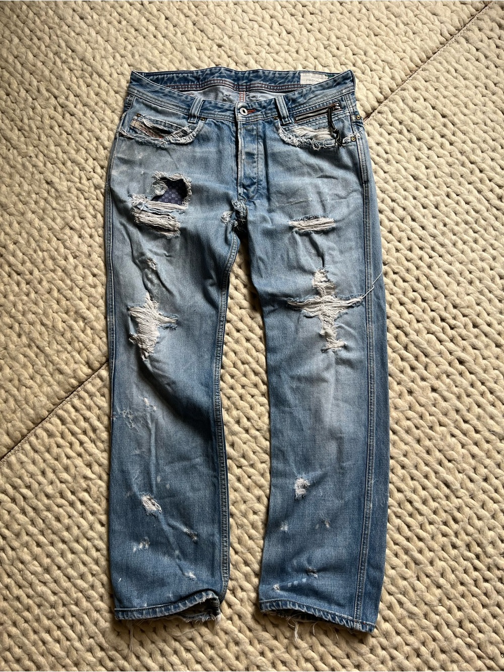 Diesel Y2k Distressed Ripped Jeans | 31x32